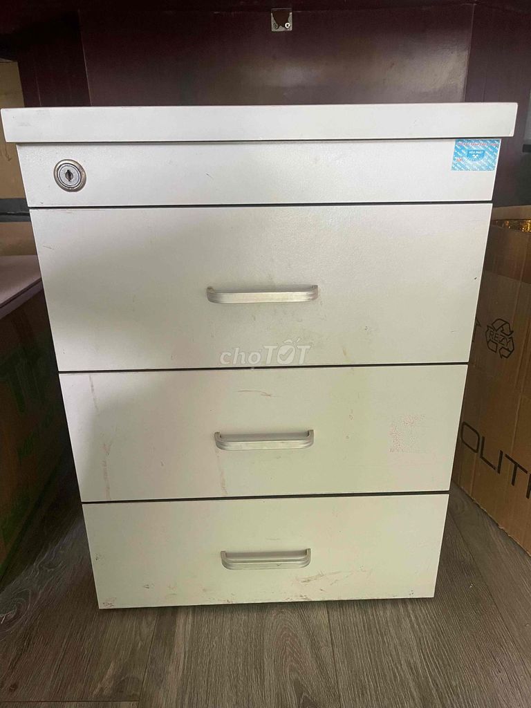 Tủ hồ sơ Hòa Phát 3 ngăn Trắng. Mua bán Tủ, kệ gia đình tại Huyện Thanh Trì Hà Nội được đăng bởi Minh Anh hình 1