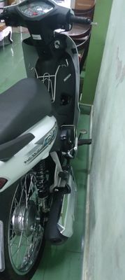 Honda Wave A 2025 Trắng 1000 km. Mua bán Xe máy tại Thành phố Huế Thừa Thiên Huế được đăng bởi  Minh