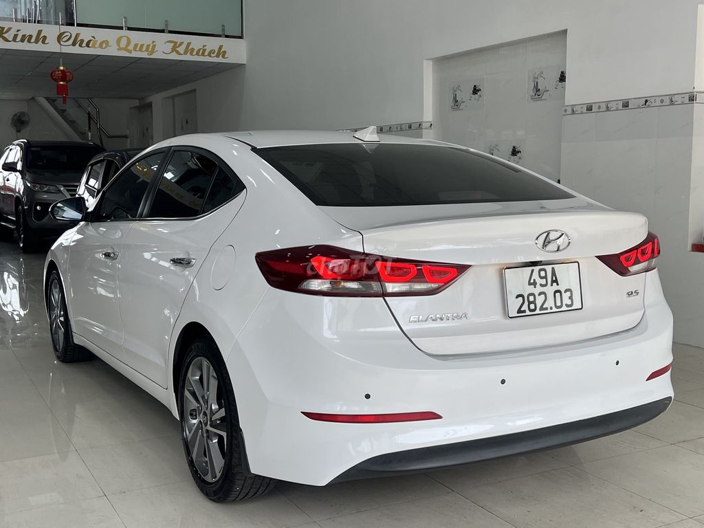 Hyundai Elantra 2017 2.0 AT - 85000 km. Mua bán Ô tô tại Thành phố Bảo Lộc Lâm Đồng được đăng bởi Trung tâm mua bán ÔTÔ  XE MÁY Ngọc Ánh hình 19