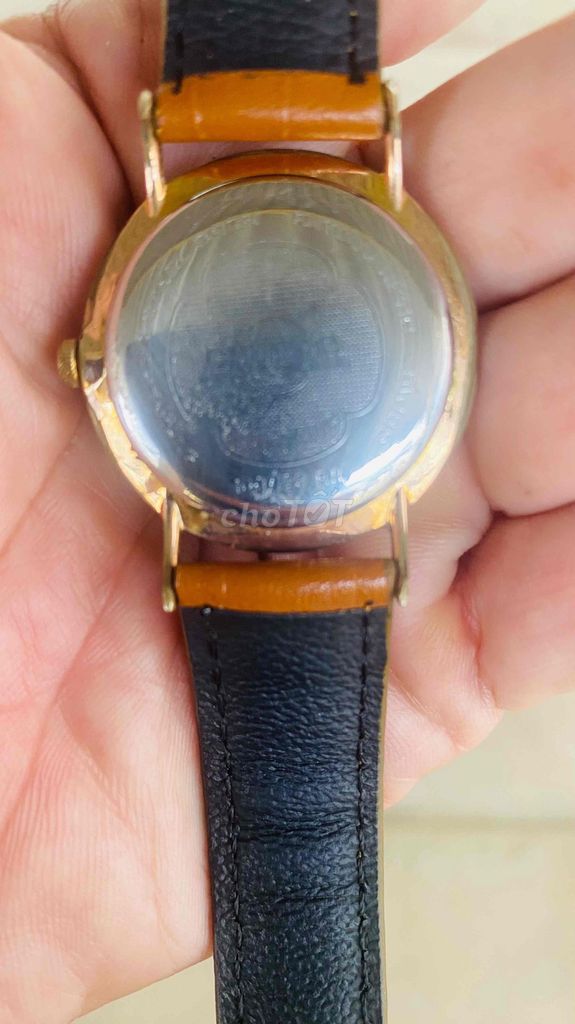 Đồng hồ đeo tay Nam Thụy Sĩ. Mua bán Đồng hồ tại Thành phố Vĩnh Long Vĩnh Long được đăng bởi Huyhoang hình 1