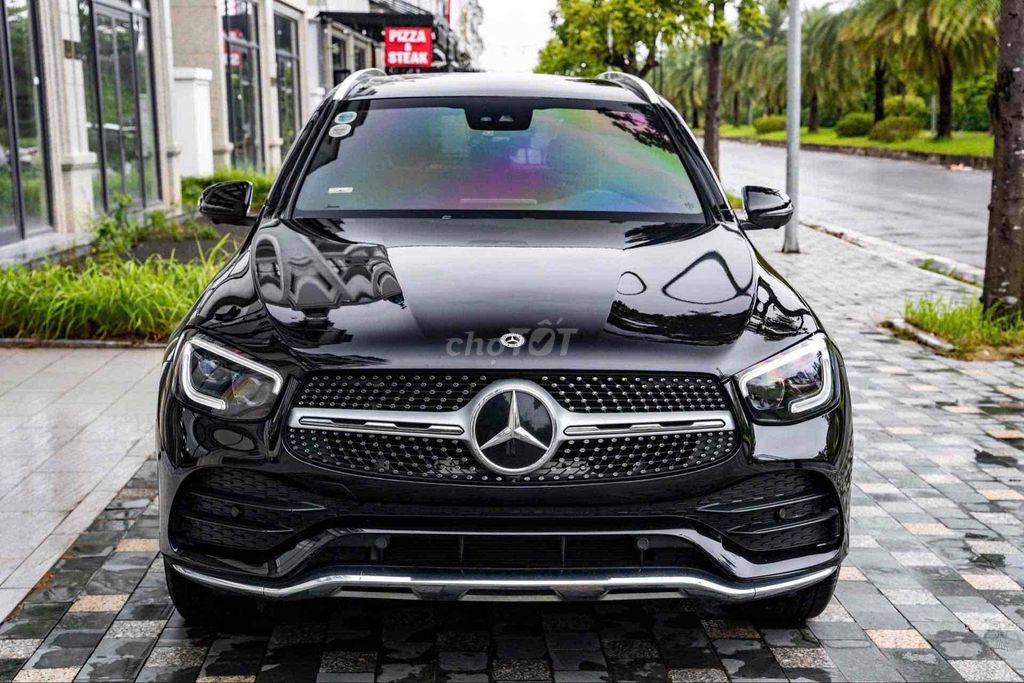 Mercedes_GLC300_AMG Sx 2022 (V1) Bank 90%. Mua bán Ô tô tại Quận 7 Tp Hồ Chí Minh được đăng bởi PHÁT ĐẠT LUXURY CAR hình 2