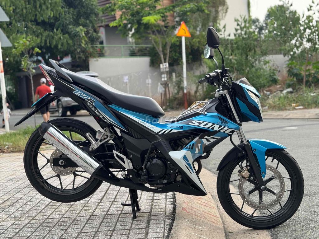 💥💥 Sonic 150 2021 Bstp Chính Chủ Chất Xe Zin. Mua bán Xe máy tại Quận 7 Tp Hồ Chí Minh được đăng bởi Cửa Hàng Xe Máy Hoàng Hưng Q7 hình 3