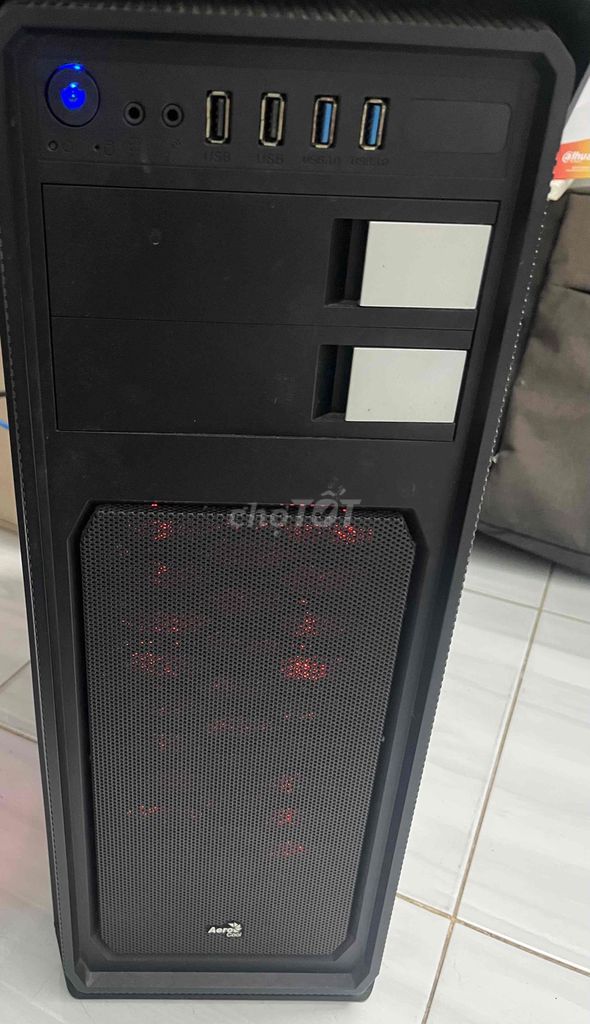Thùng Máy to như hình. Mua bán Máy tính để bàn tại Thành phố Biên Hòa Đồng Nai được đăng bởi Me hình 1