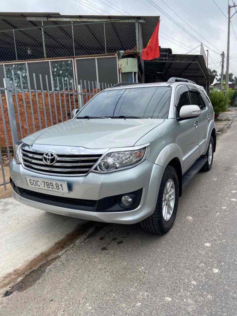 Chính chủ cần bán fotuner 2014 số tự động xe đẹp. Mua bán Ô tô tại Thành phố Biên Hòa Đồng Nai được đăng bởi Hoa tran hình 3