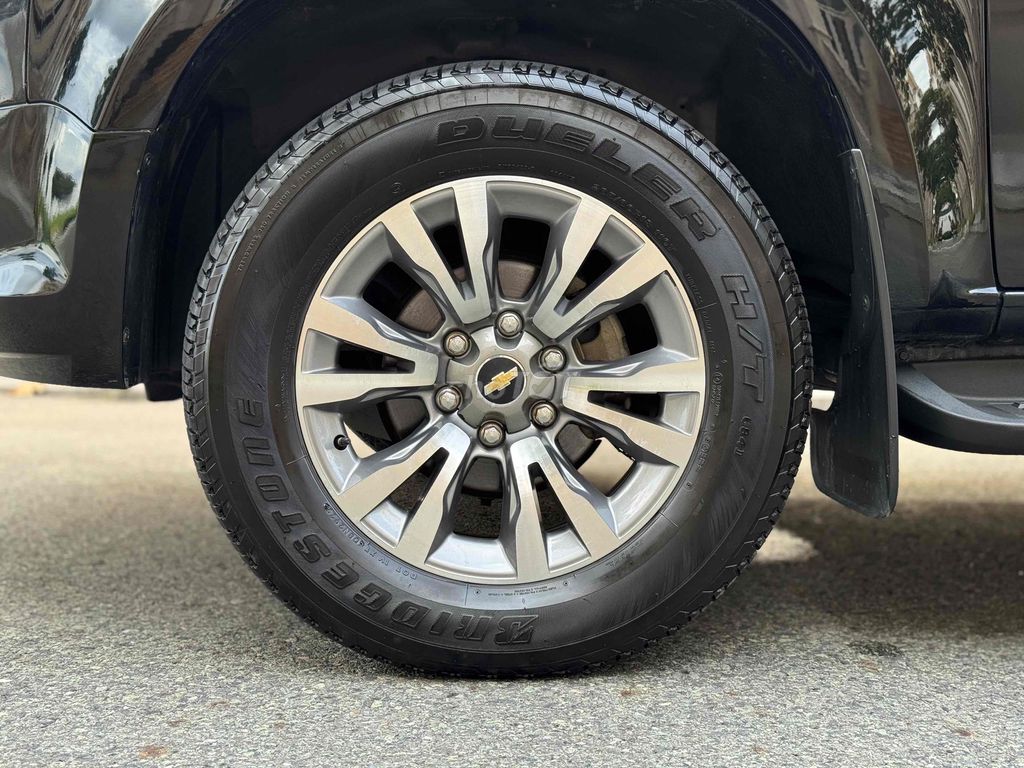 Chevrolet Trailblazer LTZ 2018 2 cầu quá đẹp. Mua bán Ô tô tại Thành phố Thủ Đức Tp Hồ Chí Minh được đăng bởi Hoà Xe Cũ hình 11