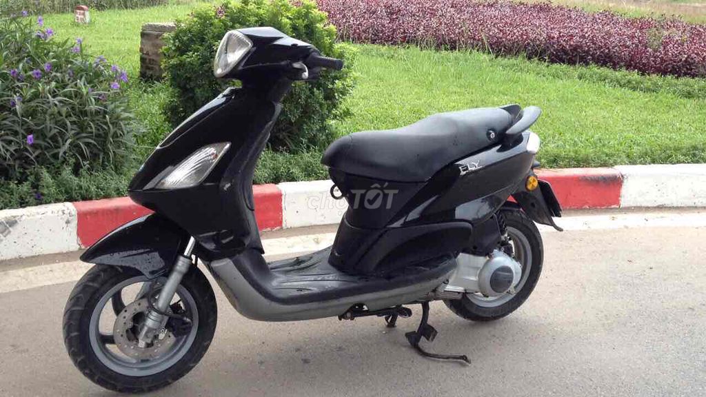 xe fly piaggio. Mua bán Xe máy tại Quận Thanh Xuân Hà Nội được đăng bởi Mạnh thắng hình 2