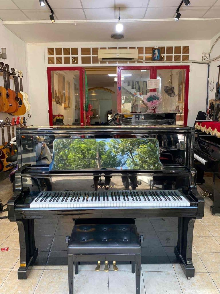 piano cơ kawai BL71 hai cây zin bh 10 năm Noel