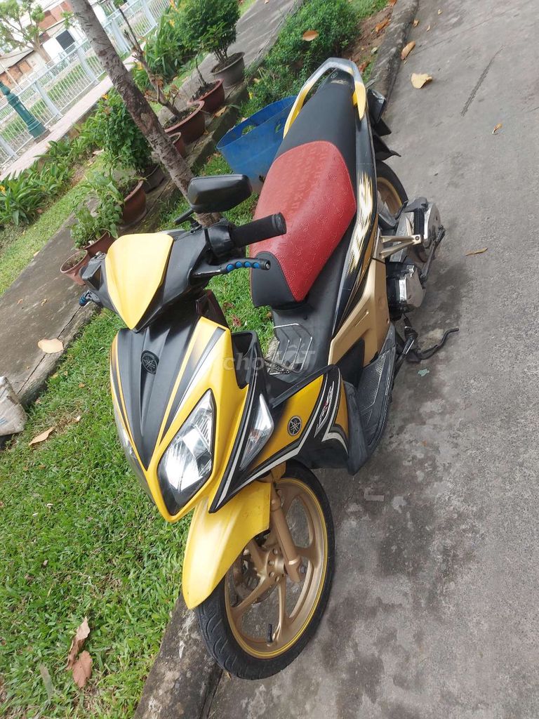 Novo 4 135 màu vàng  TP Q1. Mua bán Xe máy tại Quận 8 Tp Hồ Chí Minh được đăng bởi tiến  hình 6