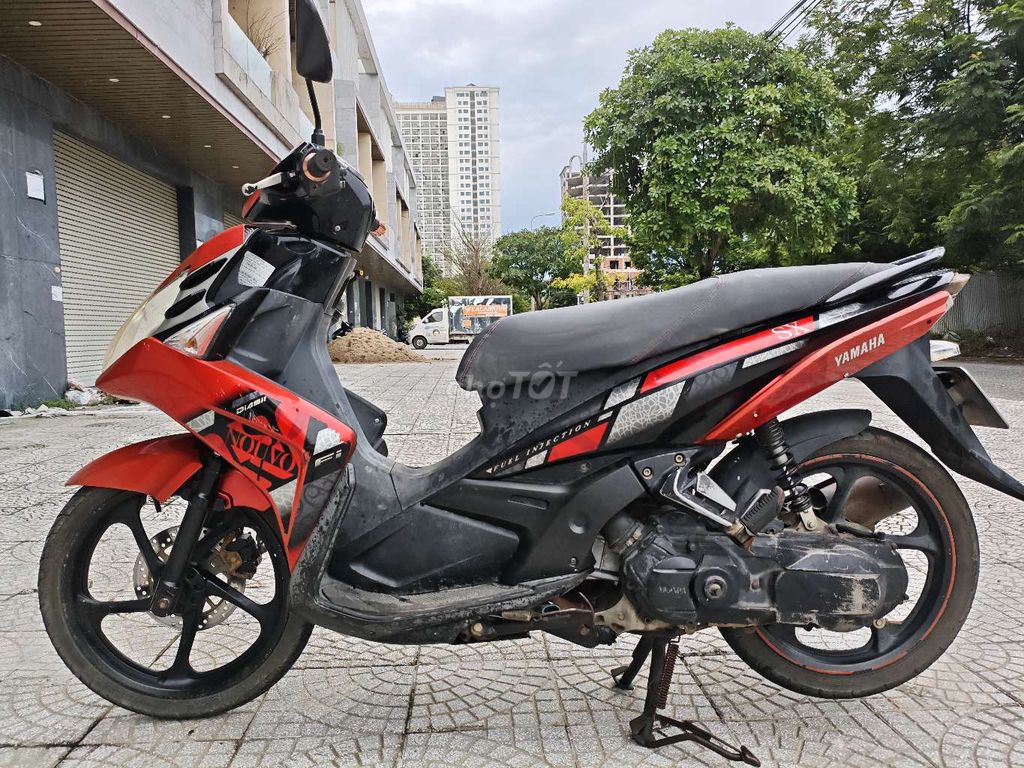 Yamaha Nouvo SX Đỏ đen chạy êm, chức năng đầy đủ