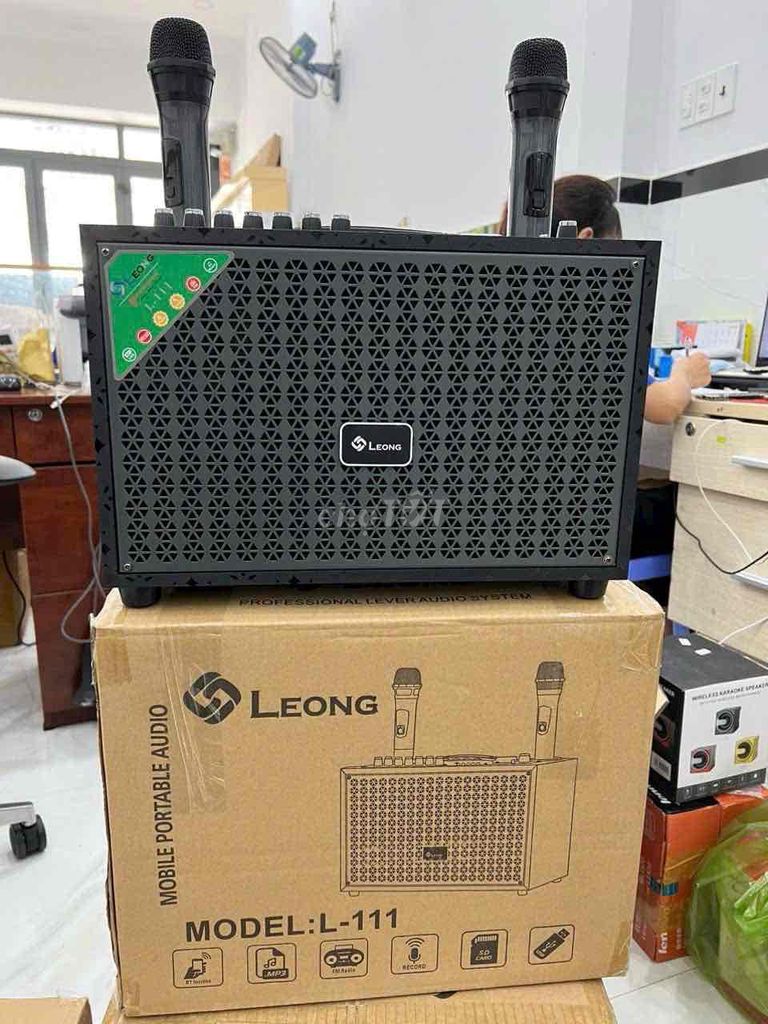 LOA KARAOKE XÁCH TAY CỰC HAY BÁN XẢ KHO. Mua bán Tivi, Âm thanh tại Quận 8 Tp Hồ Chí Minh được đăng bởi Nhà Đẹp Tân Kim Cần Giuộc Long An hình 1