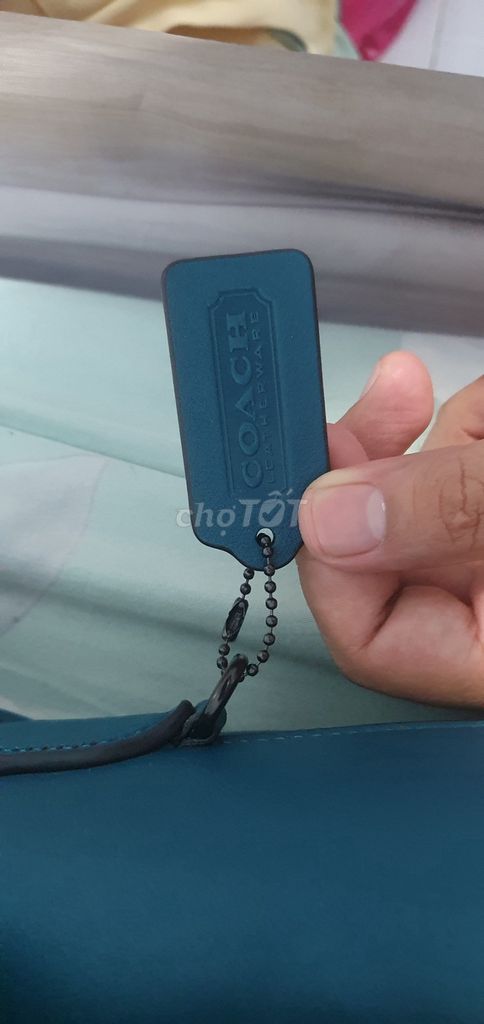 Túi coach chính hãng cho nam mới 100%. Mua bán Túi xách tại Thành phố Mỹ Tho Tiền Giang được đăng bởi Trương Vũ hình 4