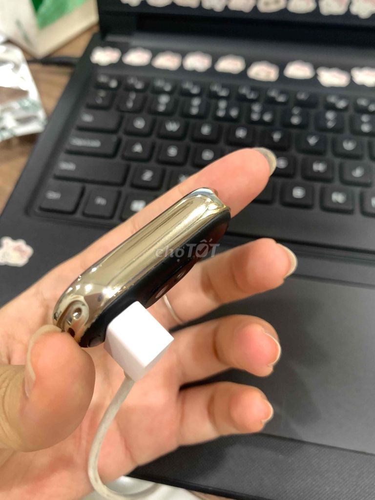 Xác Xiaomi Band 8 Vàng. Mua bán Thiết bị đeo thông minh tại Quận Cầu Giấy Hà Nội được đăng bởi Nhung  hình 1