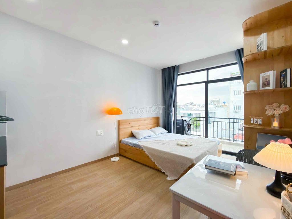 STUDIO BAN CÔNG - GẦN MAI CHÍ THỌ - SALA - TRUNG TÂM QUẬN 2