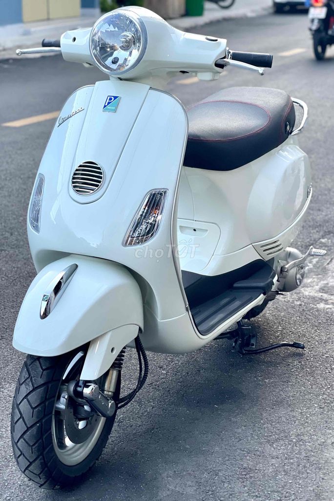 Vespa LX 125 2011 đẹp