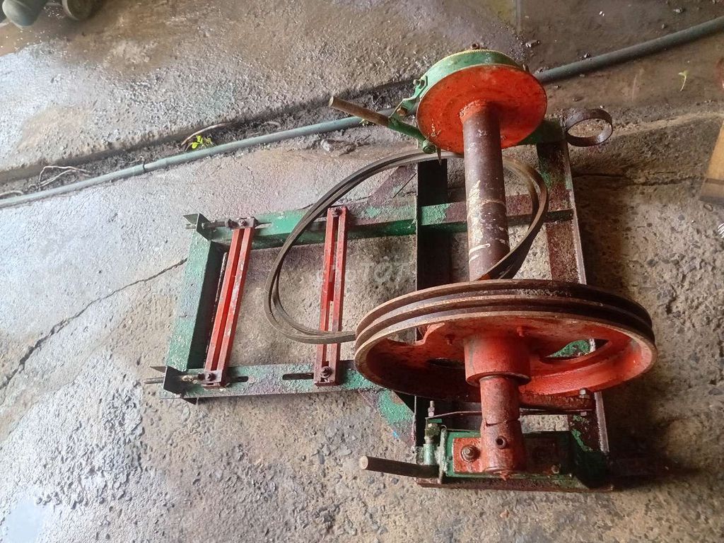 Khung máy tời lớn. Mua bán Đồ chuyên dụng, Giống nuôi trồng tại Huyện Bình Chánh Tp Hồ Chí Minh được đăng bởi Trần Minh Đạt hình 2