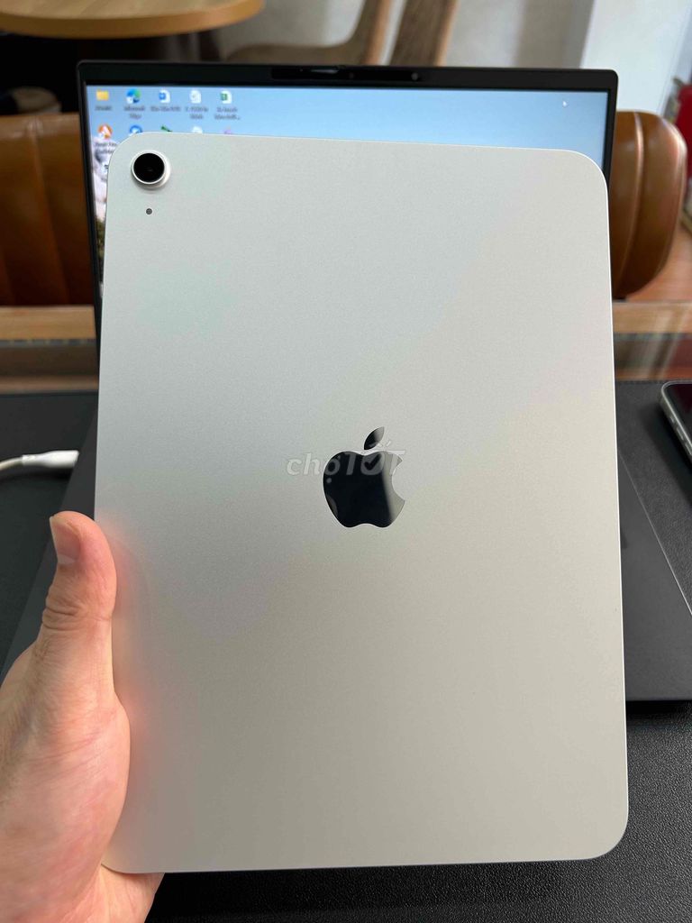 Apple iPad Gen 11 128GB Bạc 10.9 inch. Mua bán Máy tính bảng tại Thành phố Buôn Ma Thuột Đắk Lắk được đăng bởi Nguyễn Hoàng hình 1