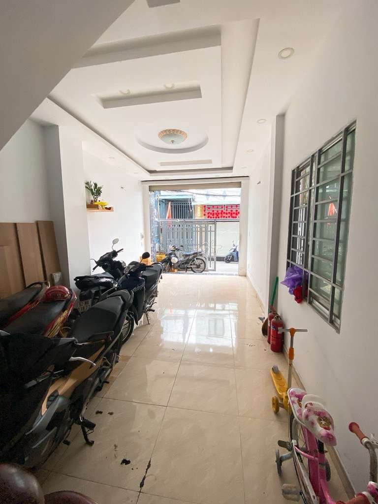 NHÀ NGON CẬP BẾN 🏡NHÀ 3 TẦNG - HẺM 4M -SÁT MT HUỲNH TẤN PHÁT-NAM LONG