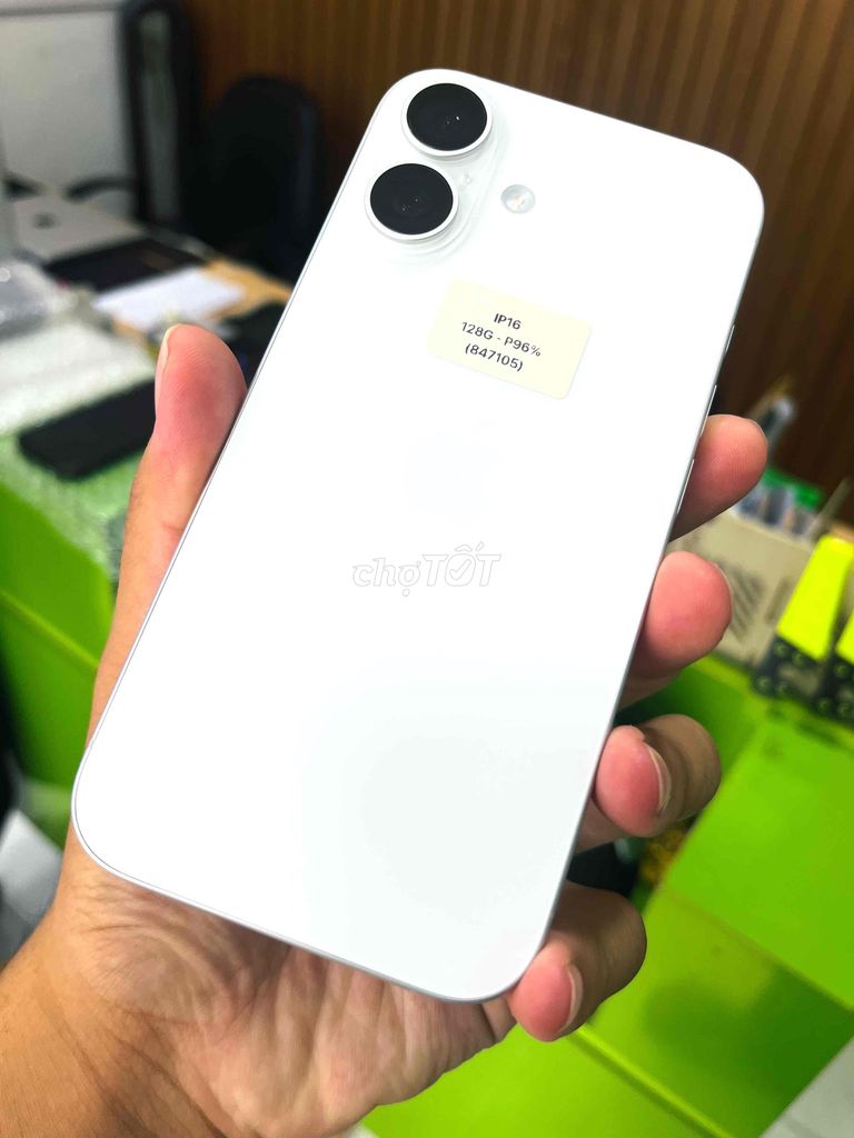 Apple iPhone 16 128GB màu Trắng. Mua bán Điện thoại tại Quận Ngô Quyền Hải Phòng được đăng bởi TRAN SONG HA hình 1