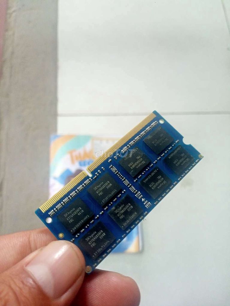 Bán 2 ram laptop hynix keng 8g 3L 1600