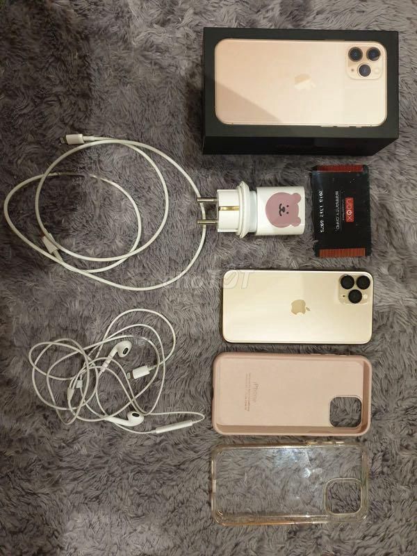 Iphone 11 Promax 256gb LL Gold đẹp còn bh gần 6th