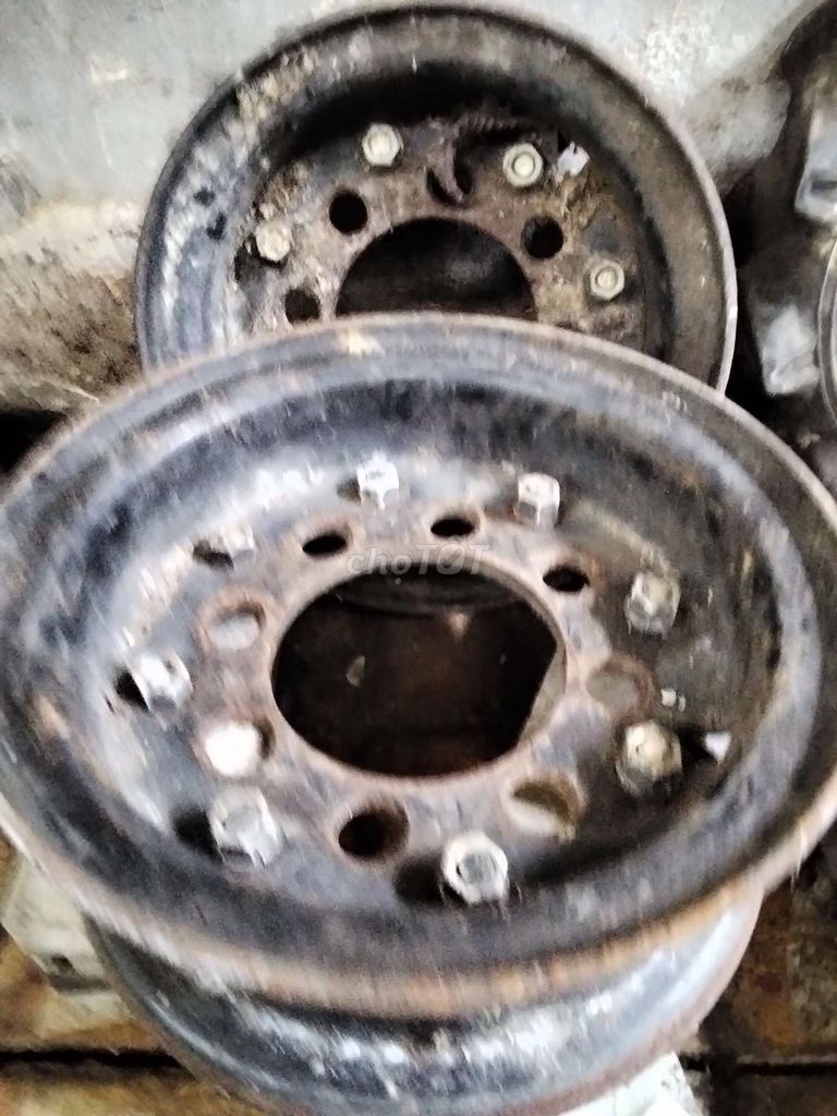 Lốp xe mam xe để chặt nhà cần bán gấp. Mua bán Phụ tùng xe tại Huyện Bến Lức Long An được đăng bởi Linh Lieu hình 7