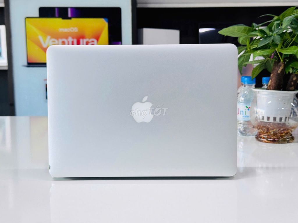 MacBook Air 2017 I5 8GB/ SSD 256GB| Sạc 7L Mượt Ma