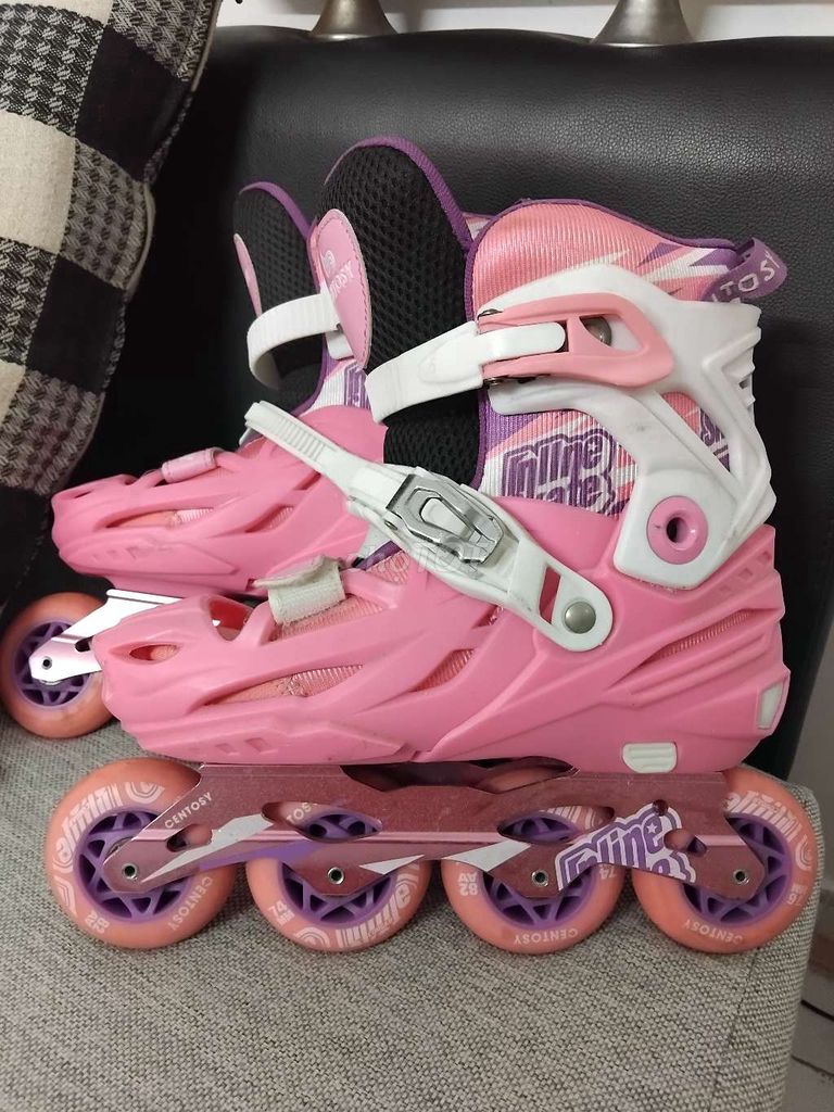 Thanh lí giày patin cho bé gái size L (36-39)