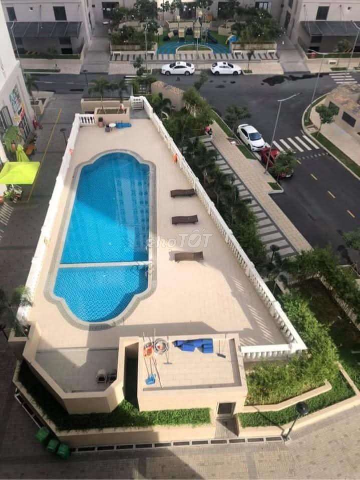 Ban can ho thuong mai 56m2 2pn imperial place 633 kinh duong vuong