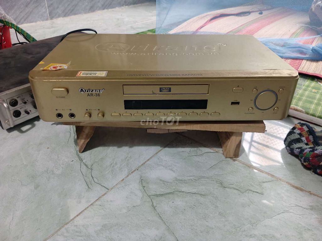 Đầu DVD Karaoke Arirang AR-36 Vàng đồng. Mua bán Tivi, Âm thanh tại Huyện Châu Thành An Giang được đăng bởi phan văn lai hình 1