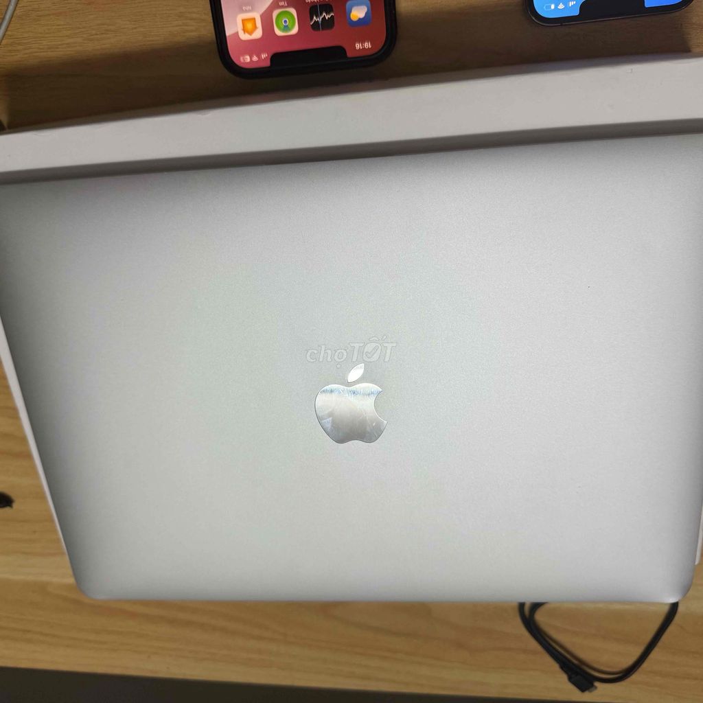 Macbook Air 13” 2019 i5/8/128g bạc bh3 tháng. Mua bán Laptop tại Quận 3 Tp Hồ Chí Minh được đăng bởi Phúc Nguyễn hình 1
