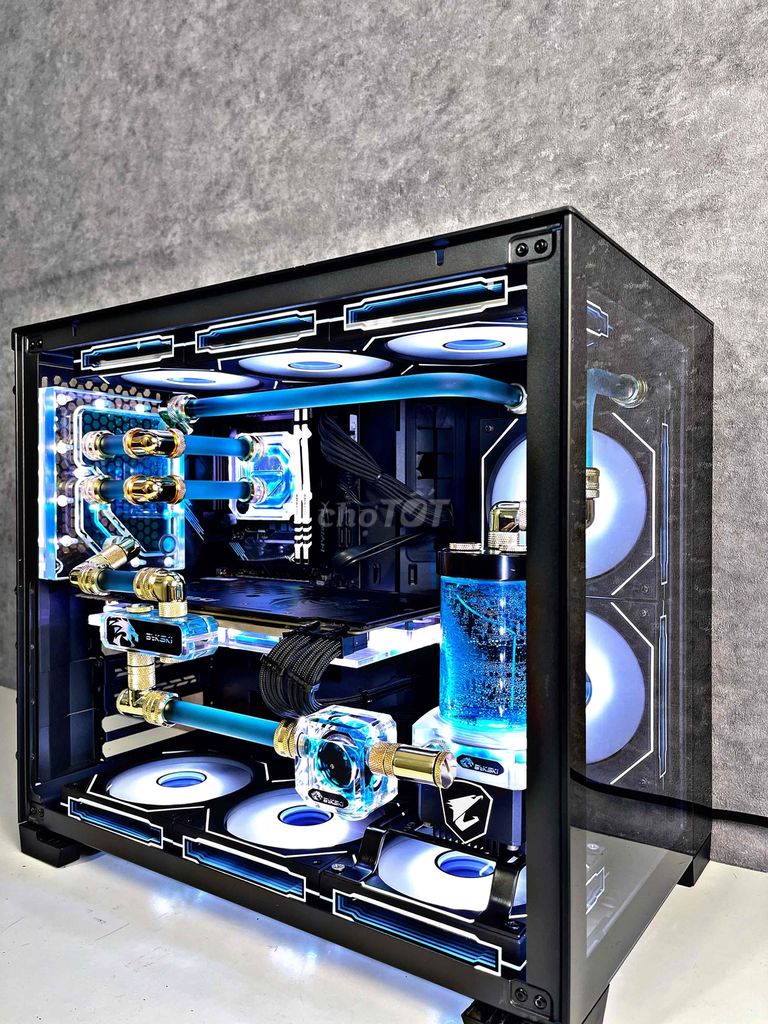 Bộ PC tản nhiệt nước custom. Mua bán Máy tính để bàn tại Quận Gò Vấp Tp Hồ Chí Minh được đăng bởi TuanAnh PC hình 4
