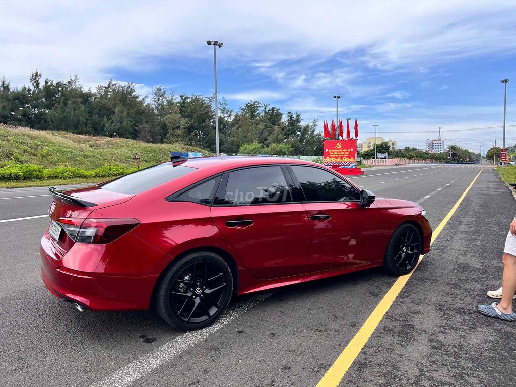 em bán Honda Civic RS 2024. Mua bán Ô tô tại Huyện Phú Hòa Phú Yên được đăng bởi Phan hình 4