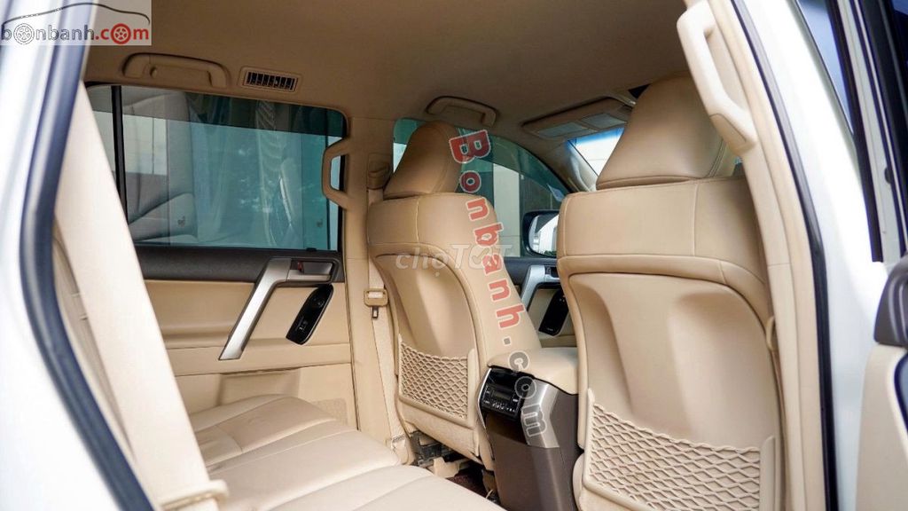 Toyota Prado VX 2.7L 2022 - 2 Tỷ 699 Triệu. Mua bán Ô tô tại Quận Cầu Giấy Hà Nội được đăng bởi Minh Duyên hình 3