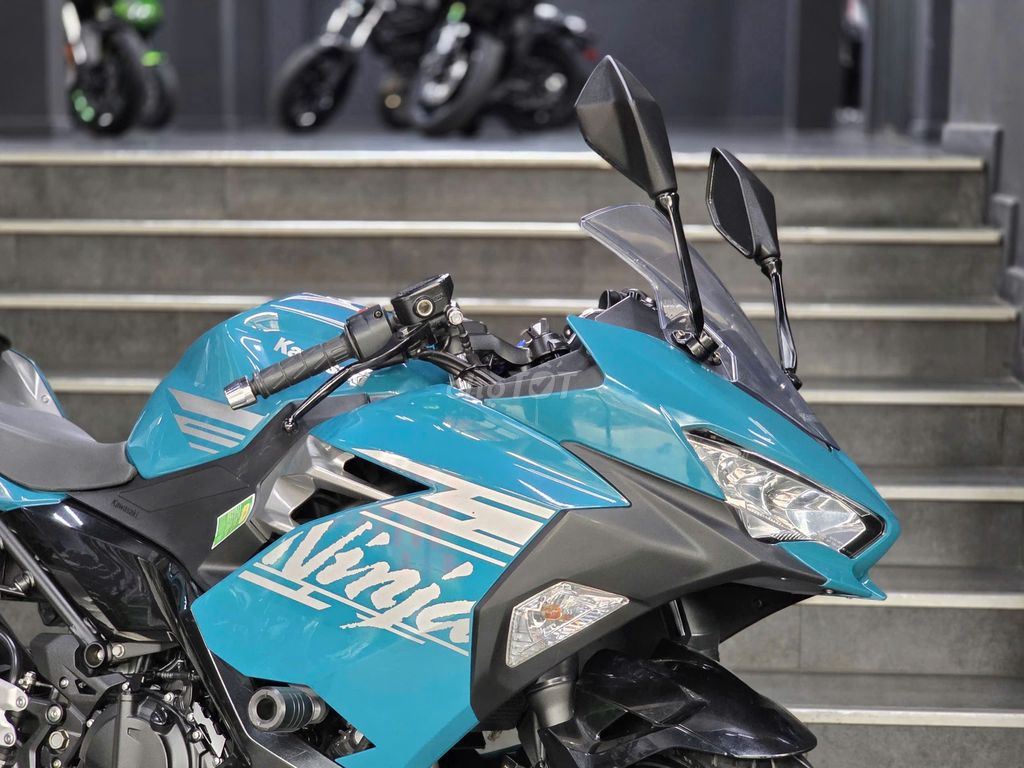 NINJA 400 ABS MÀU XANH MODEL 2022 MÀU HIẾM. Mua bán Xe máy tại Quận Tây Hồ Hà Nội được đăng bởi Tu Phamanh hình 4