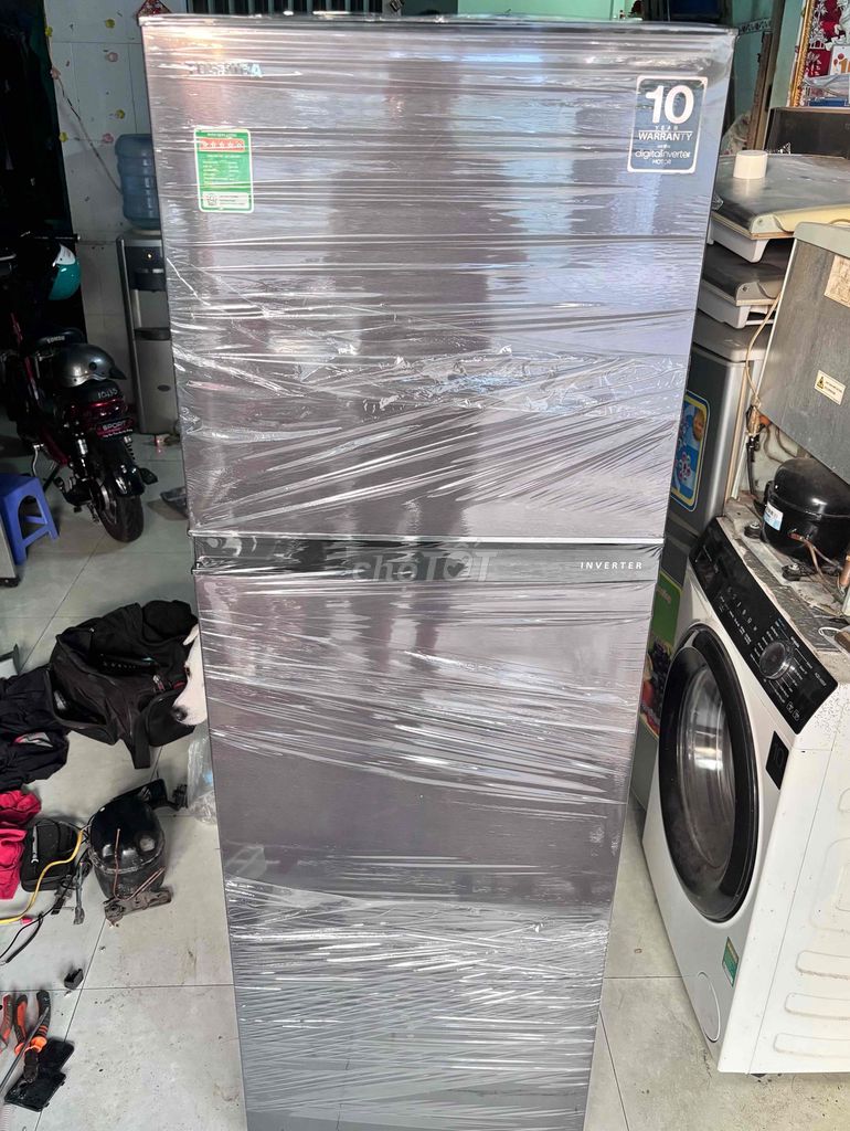 Tủ lạnh Toshiba 240 lít Inverter đẹp. Mua bán Tủ lạnh tại Thành phố Thuận An Bình Dương được đăng bởi Tủ lạnh Máy Giặt máy lạnh thuận an hình 1