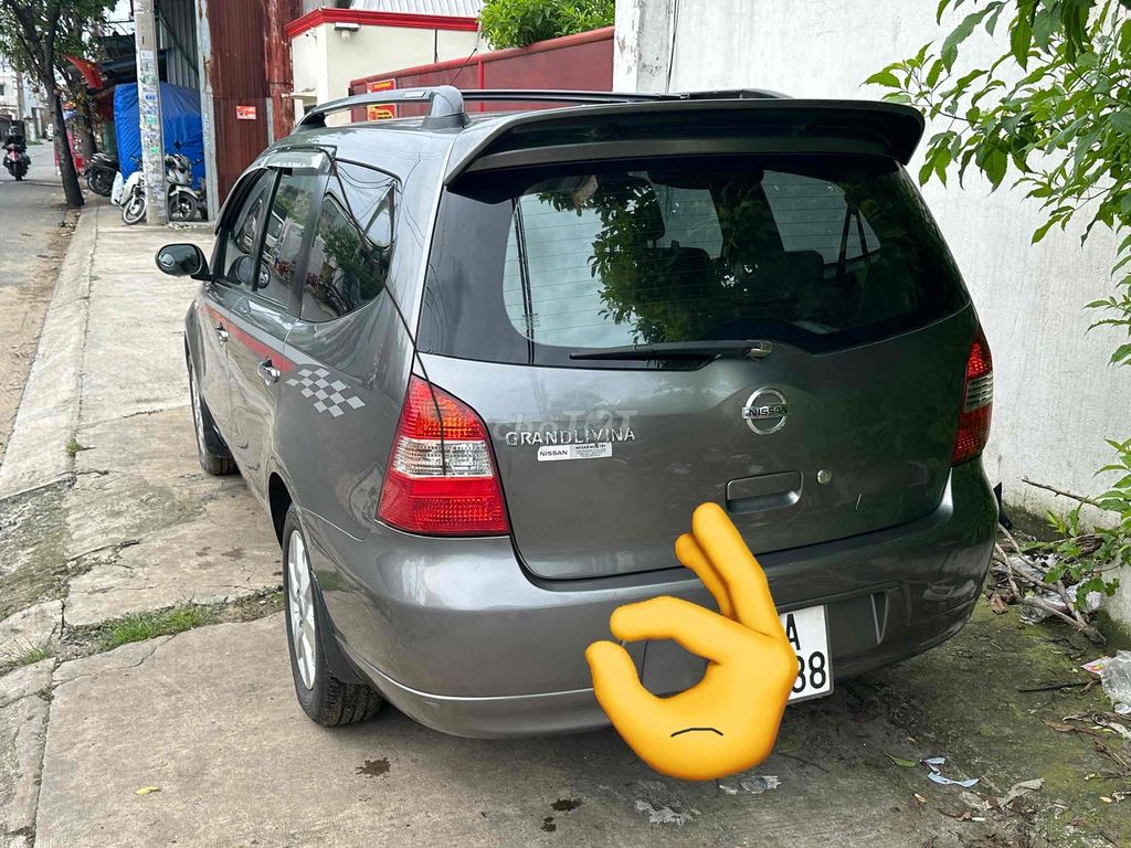 Nissan Livina 2011 - 135869 km. Mua bán Ô tô tại Quận Bình Tân Tp Hồ Chí Minh được đăng bởi Tien Truong hình 9