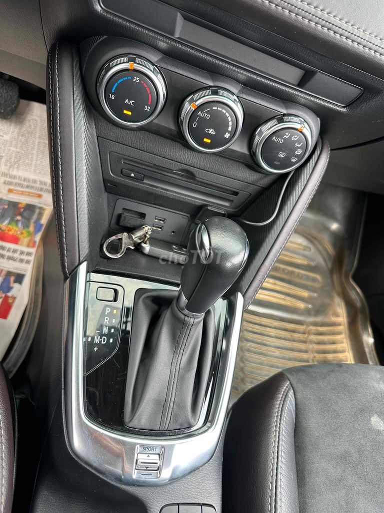 Mazda 2 2019 Sport Luxury Hatback Đỏ Nhập Khẩu. Mua bán Ô tô tại Quận Cầu Giấy Hà Nội được đăng bởi Vũ Kiên hình 11