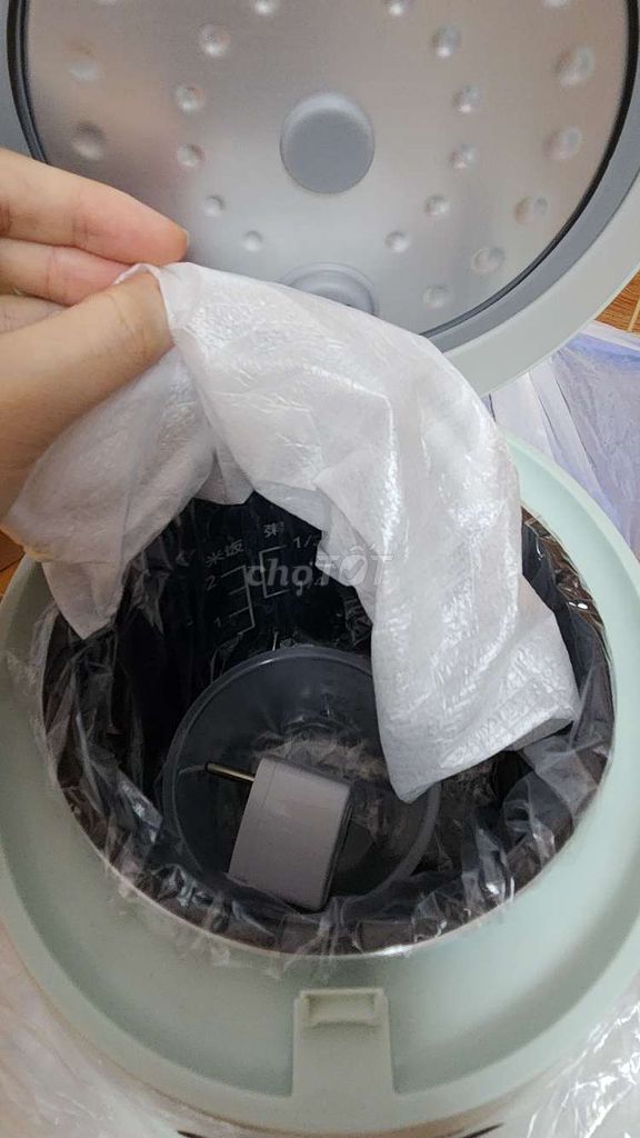 Cần pass nồi cơm điện mini đa năng Bear cho 1-2 ng