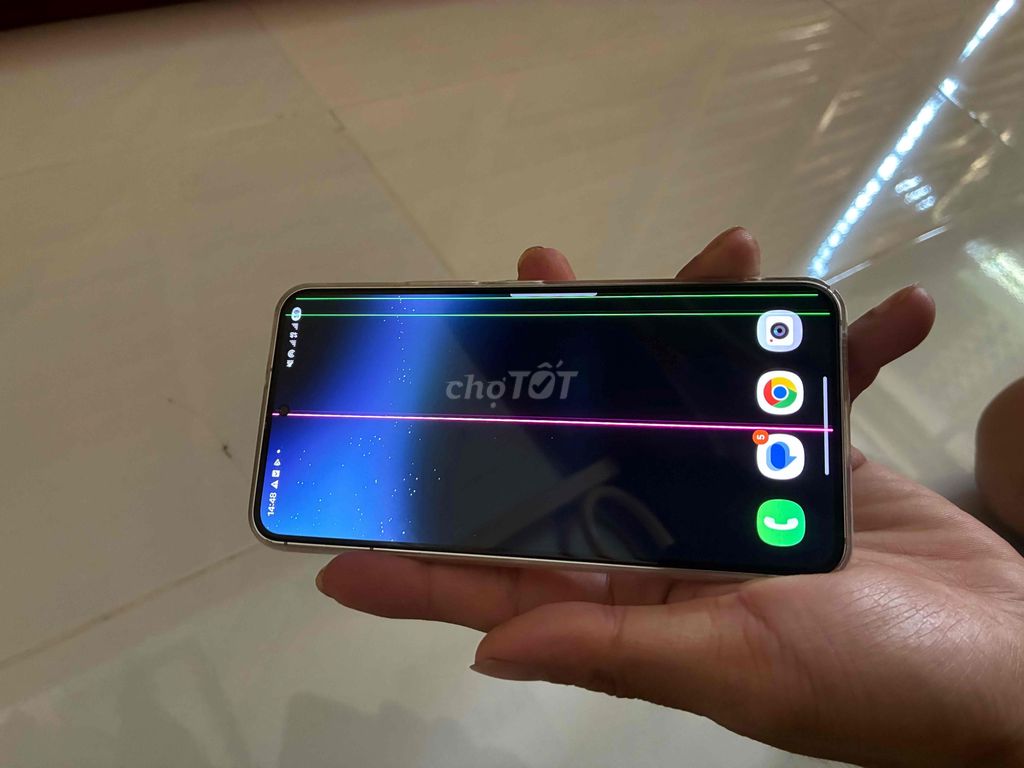 Samsung S22 Sọc màn hình. Mua bán Điện thoại tại Thành phố Buôn Ma Thuột Đắk Lắk được đăng bởi xuân phong hình 1
