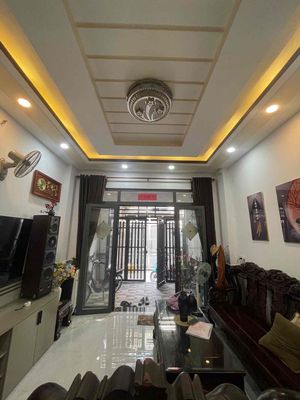 nhà ngay bùi quang là 50 m2 2 tầng hẻm oto 4 tỷ 9
