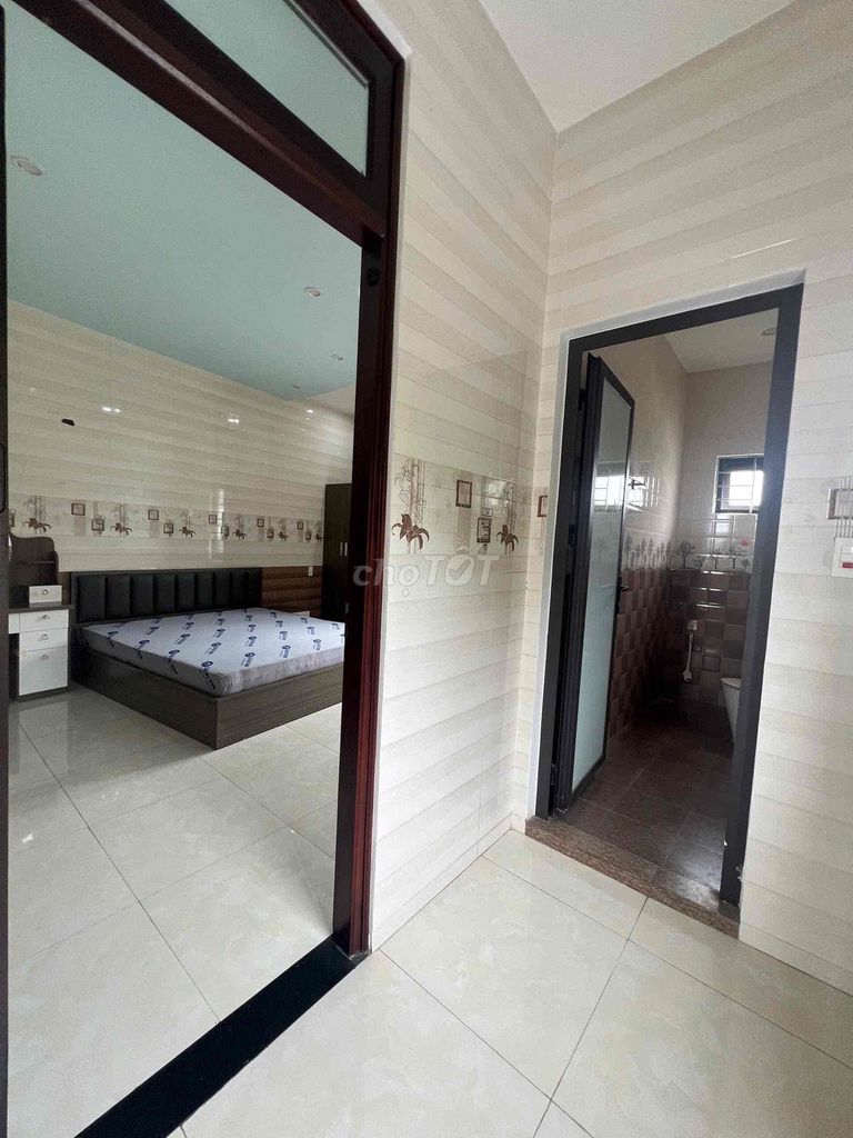 New furnished house by Hoàng Sa beach off Nguyễn Phan Vinh — photo 10
