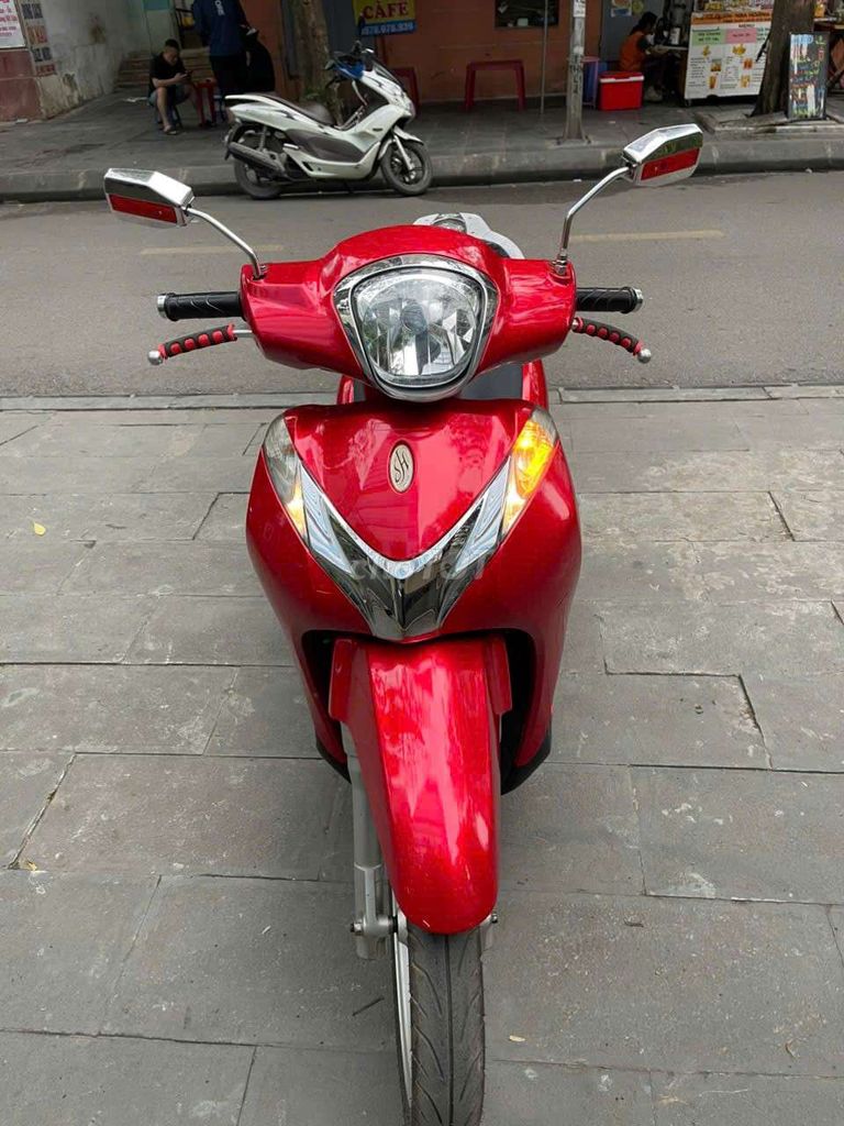 Sh mode xe đẹp chính chủ biển Hà Nội. Mua bán Xe máy tại Quận Ba Đình Hà Nội được đăng bởi Hoàng  hình 5