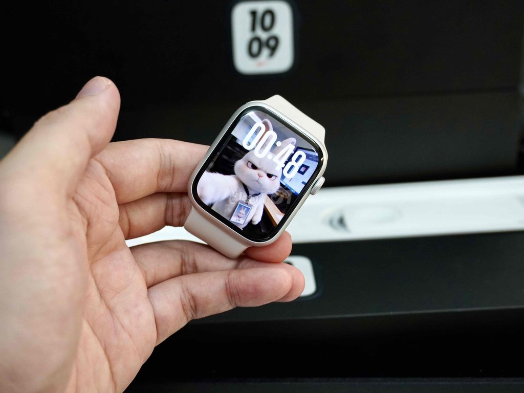 Apple Watch Series 7 45mm Starlight. Mua bán Thiết bị đeo thông minh tại Quận Bình Tân Tp Hồ Chí Minh được đăng bởi KHÁNH HUNTER hình 1