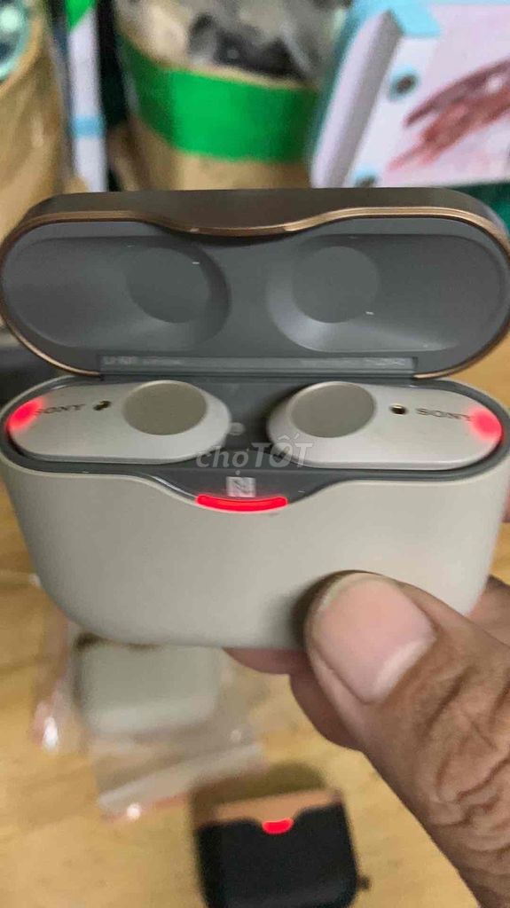 Tai nghe Sony không dây màu Đen, Be. Mua bán Tivi, Âm thanh tại Quận Tân Phú Tp Hồ Chí Minh được đăng bởi Nguyen Ho Quang Vinh hình 1