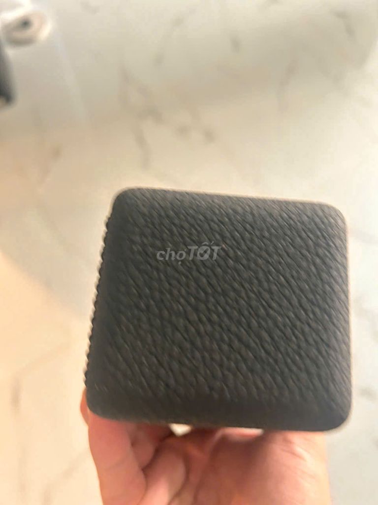 Loa Bluetooth Marshall Emberton II Đen Như mới. Mua bán Tivi, Âm thanh tại Thành phố Thủ Đức Tp Hồ Chí Minh được đăng bởi Mark Henry hình 1