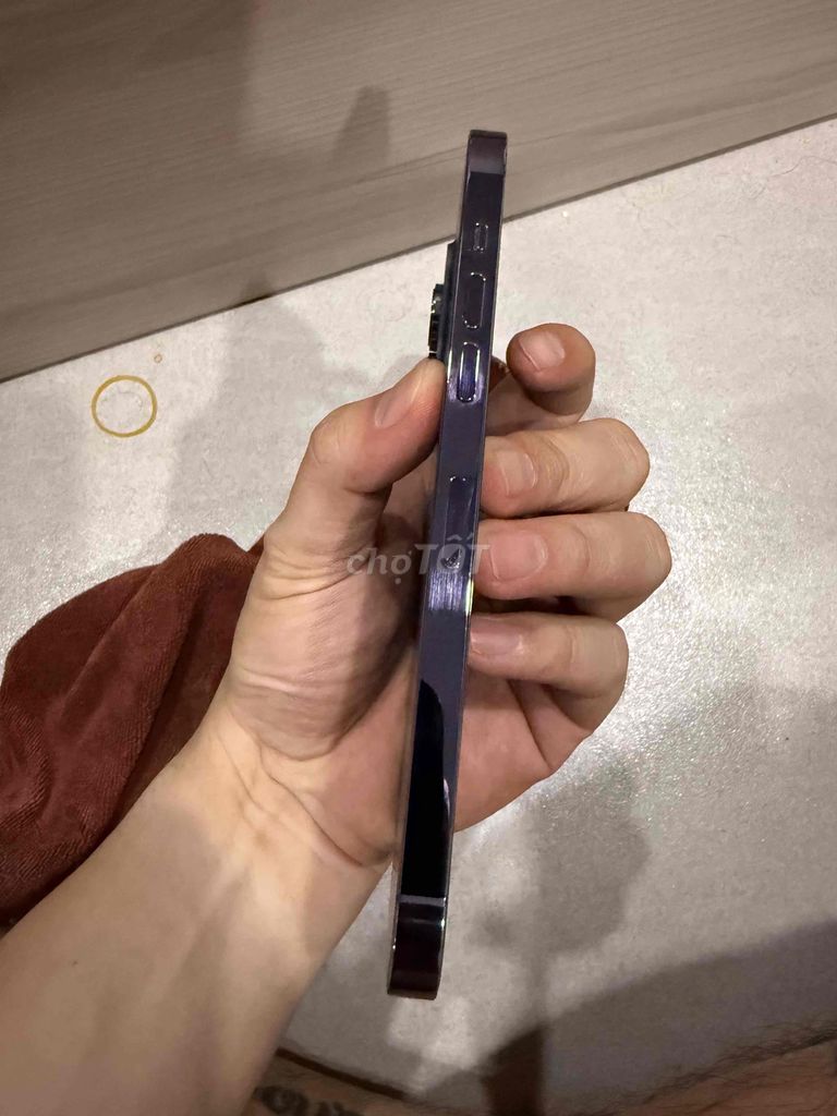 Apple iPhone 14 Pro Max 128GB Tím VN/A. Mua bán Điện thoại tại Quận 10 Tp Hồ Chí Minh được đăng bởi Jay Lee hình 1