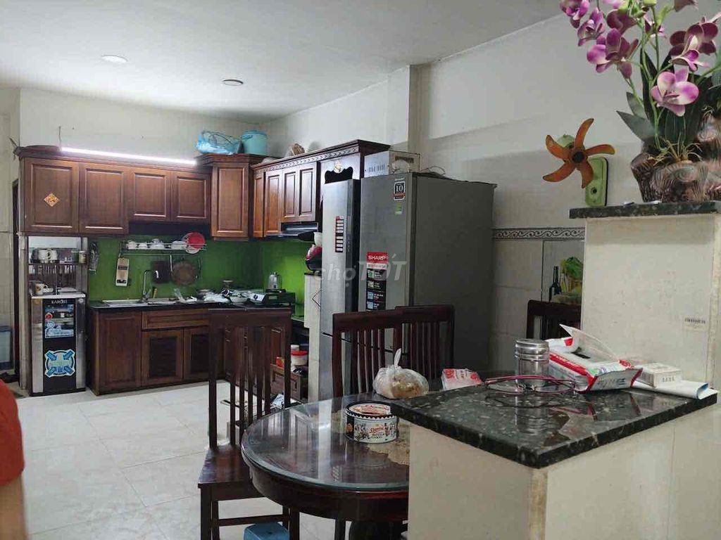 Аренда · 4 комн. · 64 м² · Quận Bình Tân, ул. Đường Đướng  Sồ 18