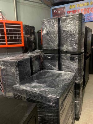 vỏ full đôi, đơn 30,thùng sub về ngập kho. Mua bán Tivi, Âm thanh tại Quận Liên Chiểu Đà Nẵng được đăng bởi Cửa hàng điện tử