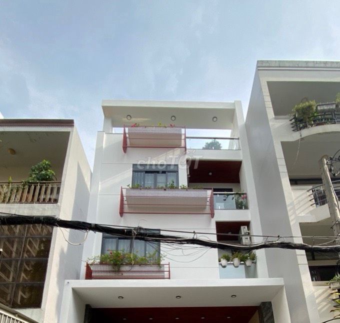 Cho Thuê nhà mới 5 tầng 26C Nguyễn Minh Hoàng, Phường 12, Tân Bình.