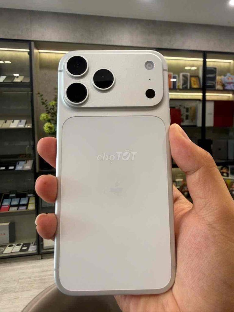 Apple Chính Hãng 17 Pro Max Trắng 512GB Fullbox VN. Mua bán Điện thoại tại Quận 8 Tp Hồ Chí Minh được đăng bởi TRƯỜNG MOBILE  hình 1